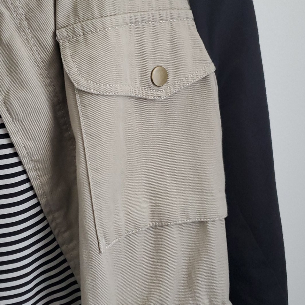 Jacket - Picture 3 of 7